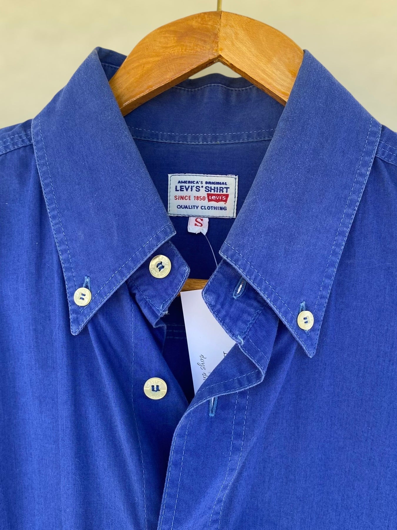 Levi’s blue casual shirt