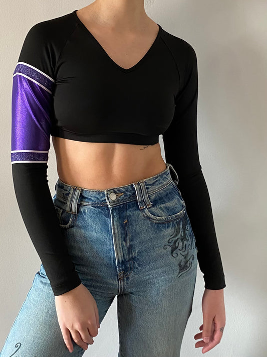 90s Cheerleader crop top with purple details