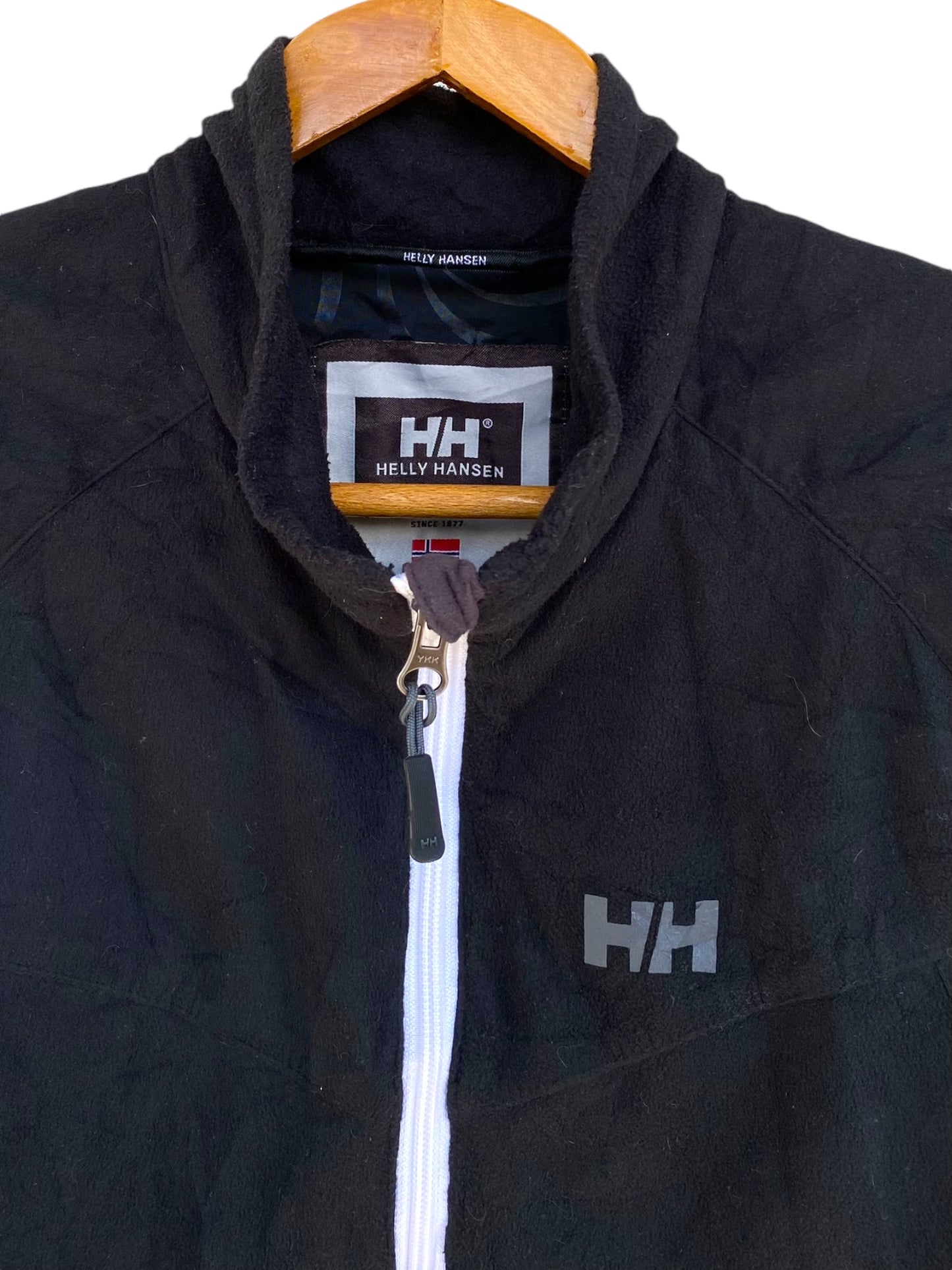 HELLY HANSEN black fleece