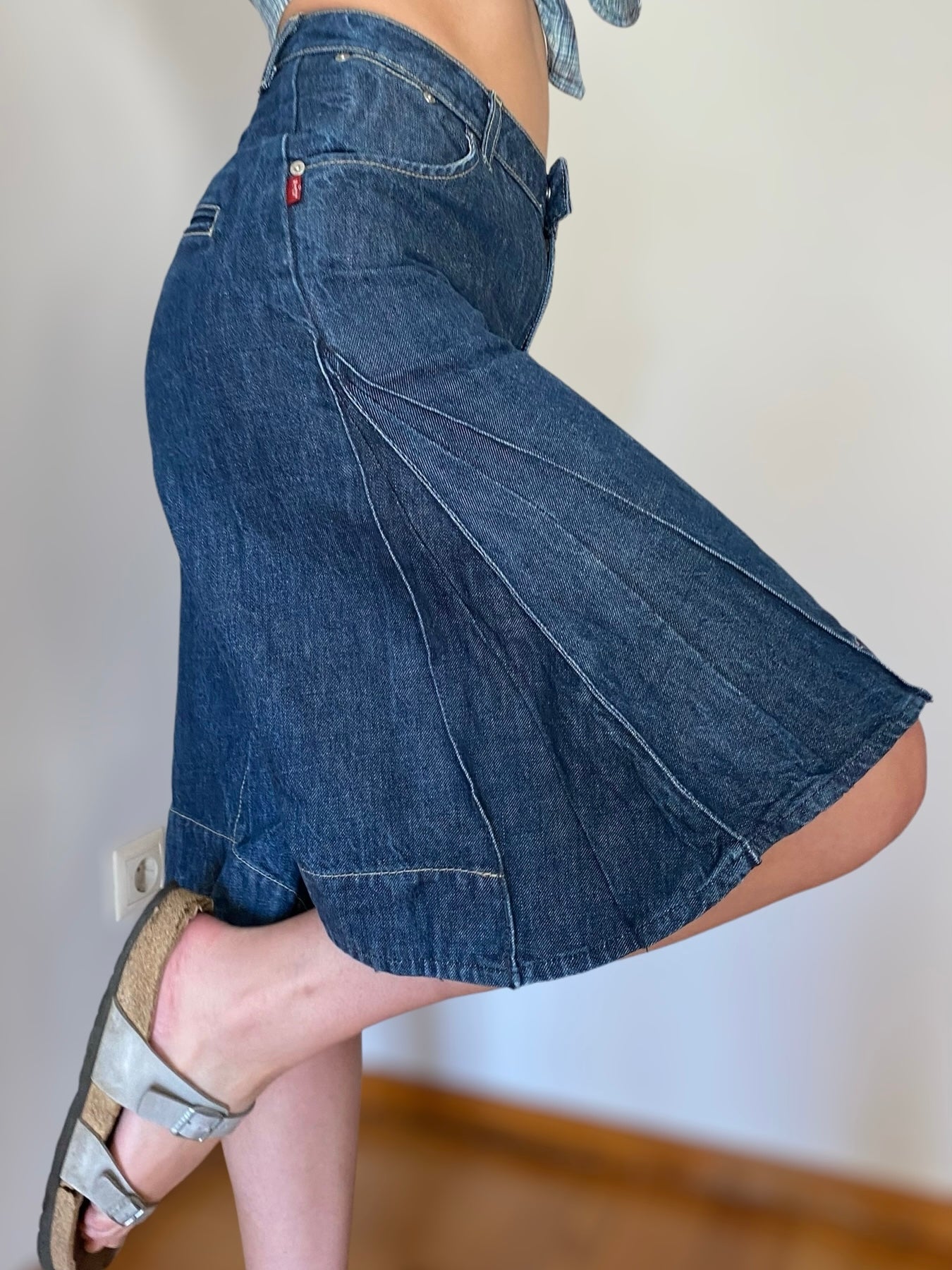 Look-like-a-skirt vintage Levi’s