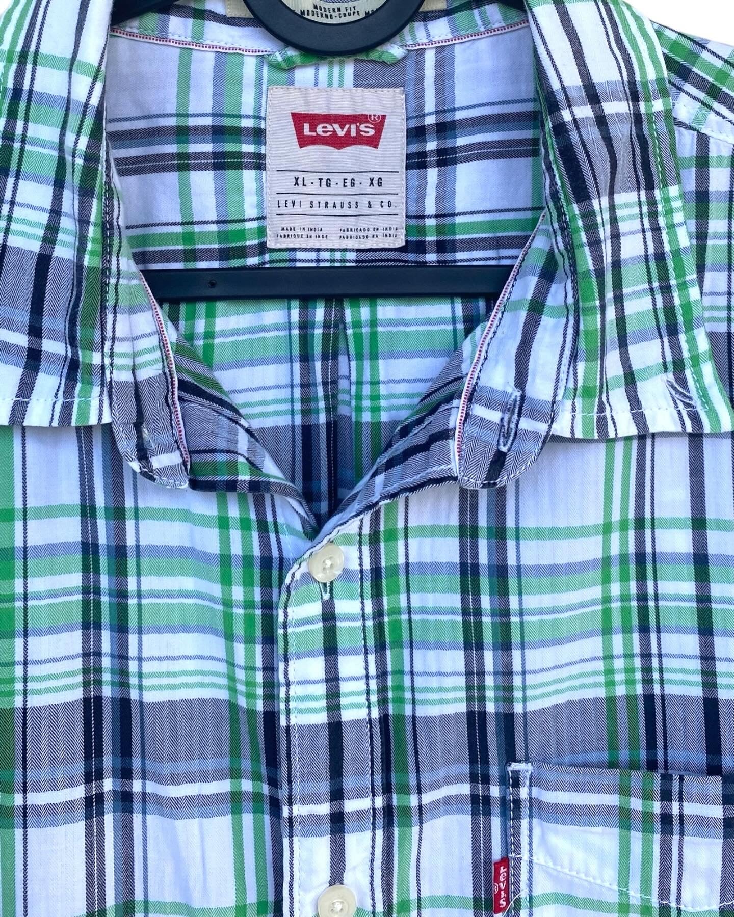 Levi’s checkered green shirt