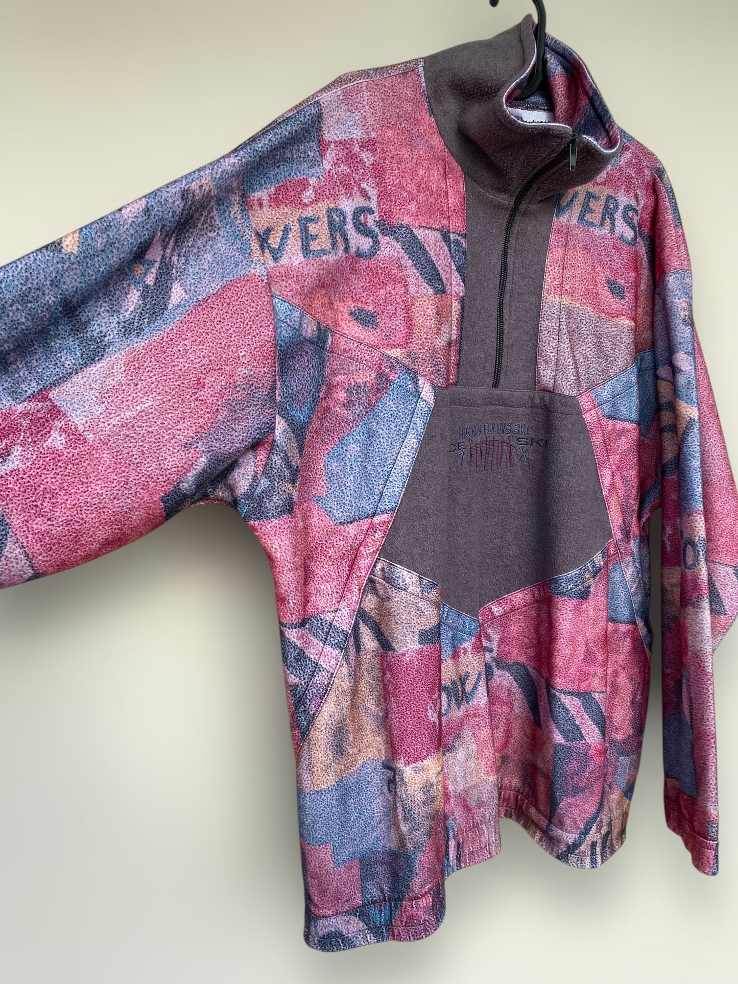 Crazy vintage ski fleece