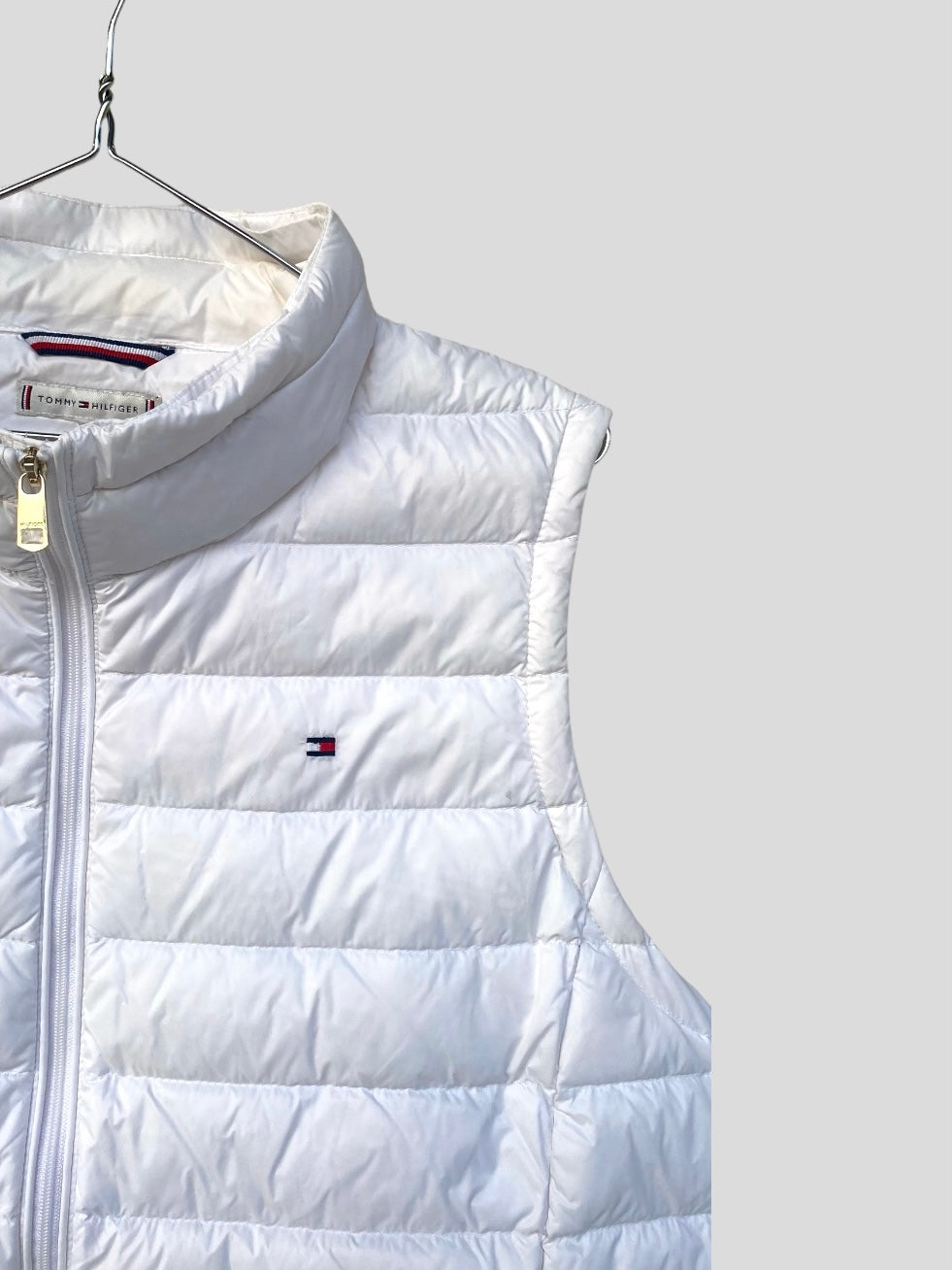 White Tommy Hilfiger sleeveless jacket