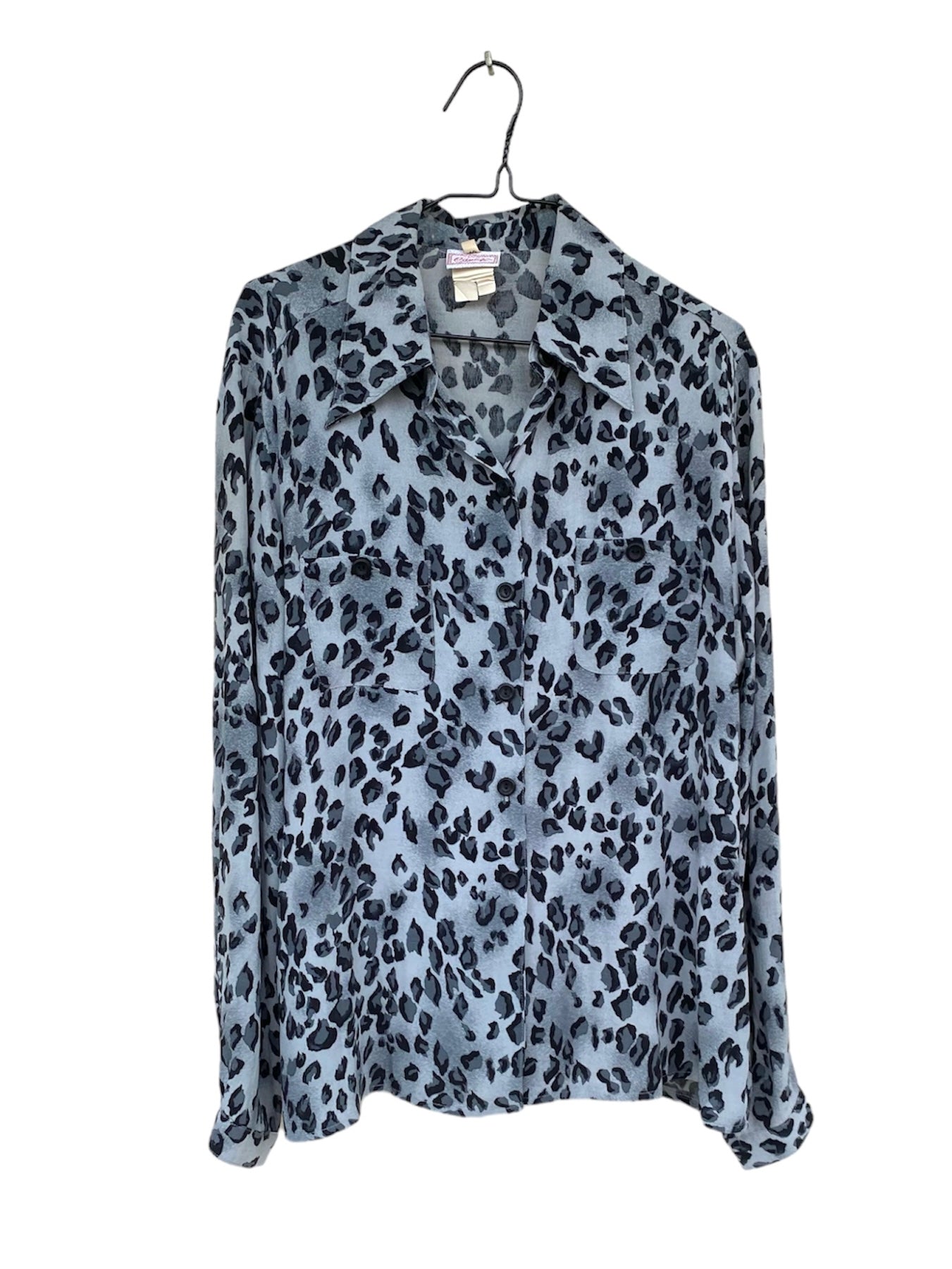 Grey leopard vintage shirt