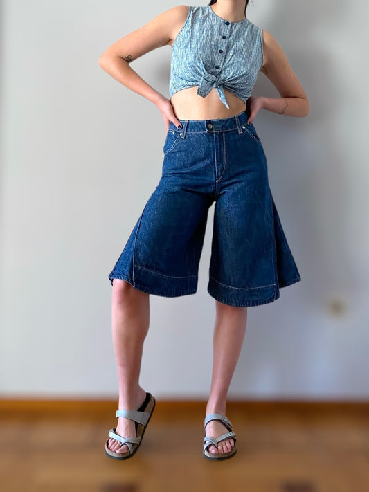 Look-like-a-skirt vintage Levi’s