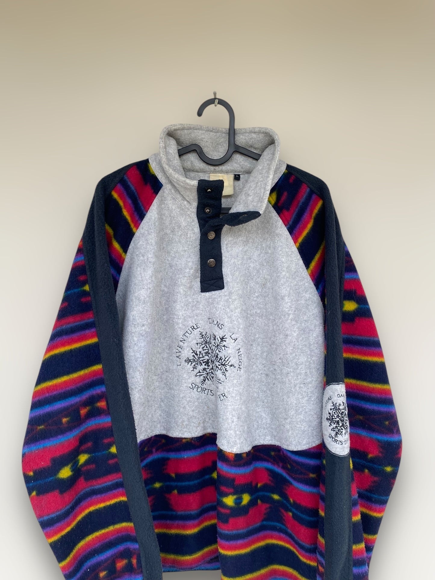 Vintage crazy ski fleece