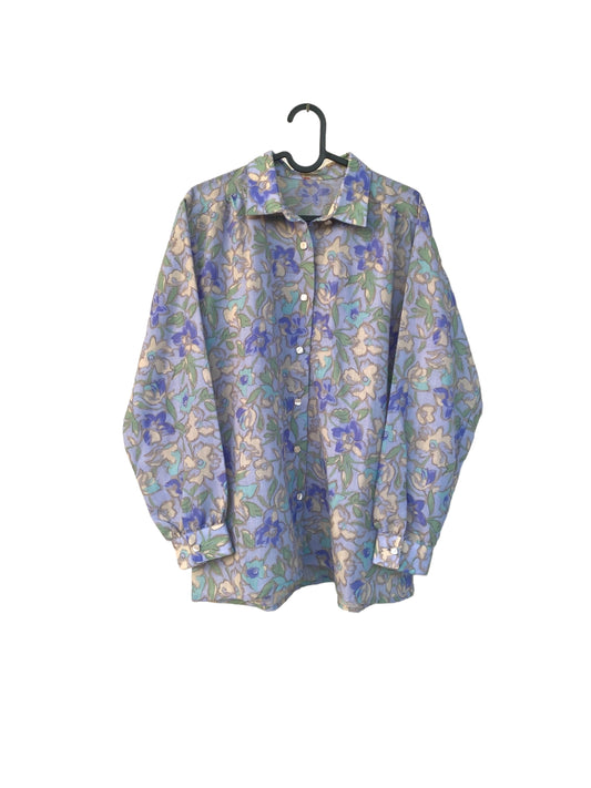 Lavender floral vintage shirt