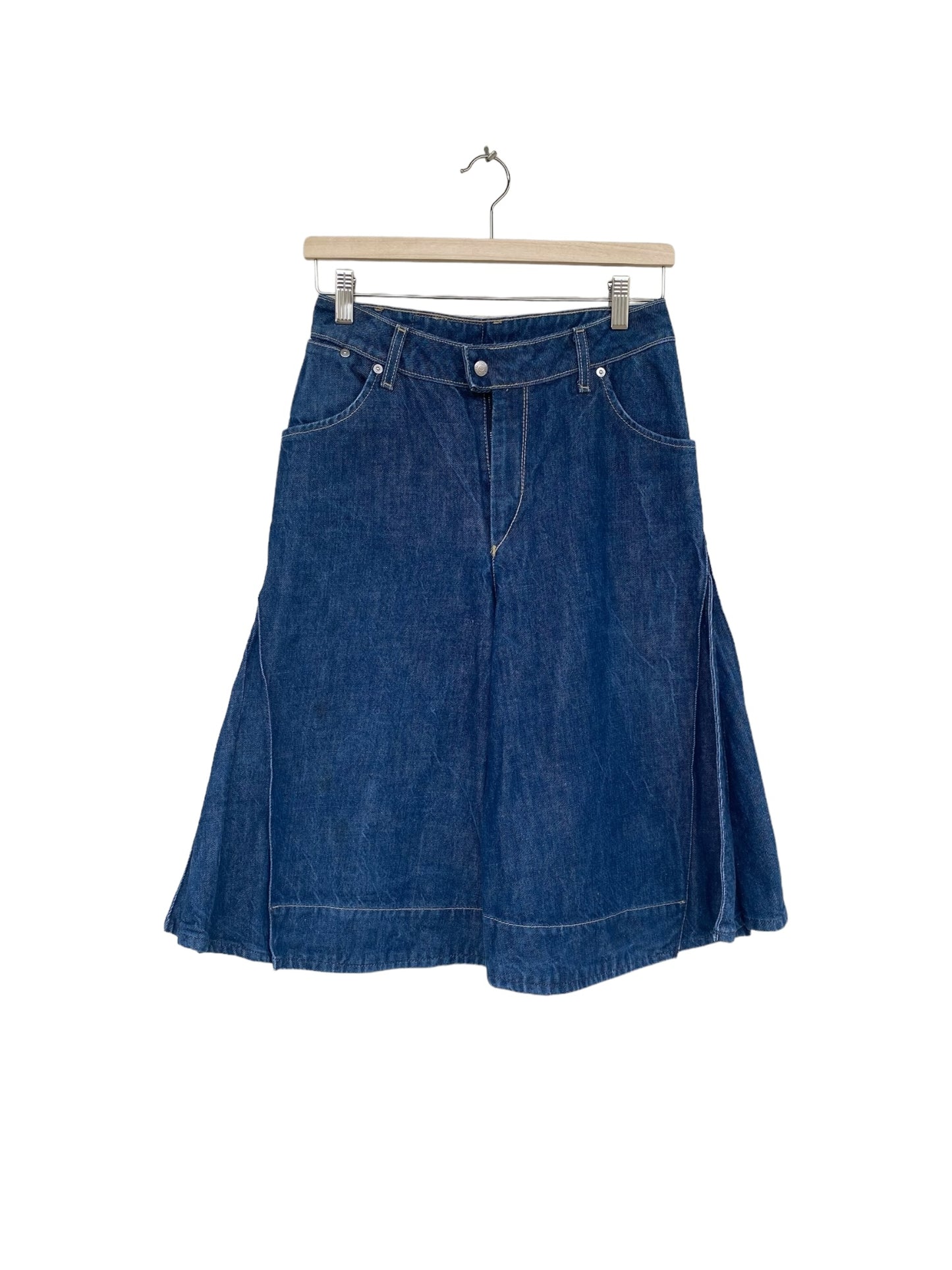 Look-like-a-skirt vintage Levi’s