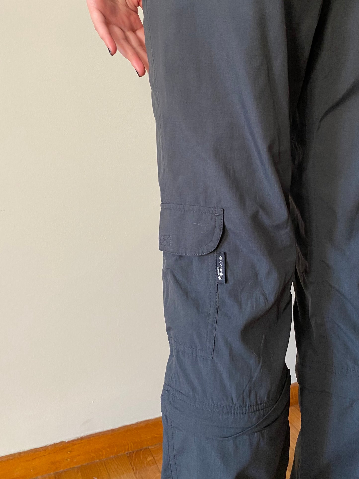 Columbia GRT omni dry grey cargo pants/capri