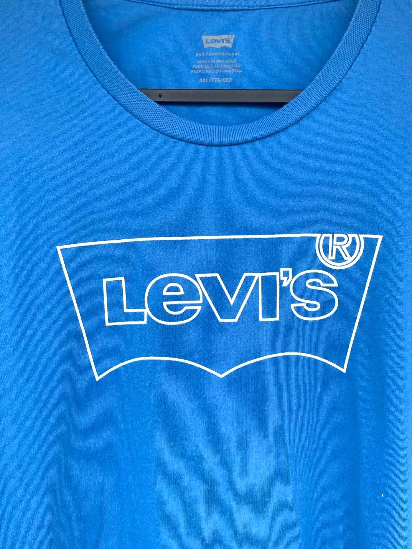 Blue Levi’s T shirt