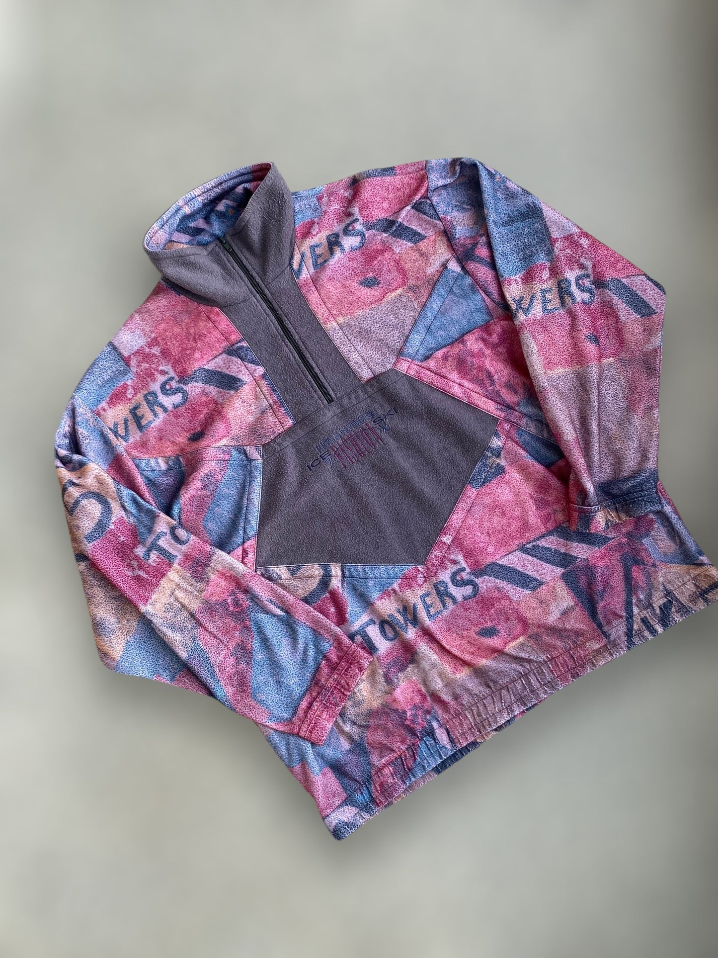 Crazy vintage ski fleece