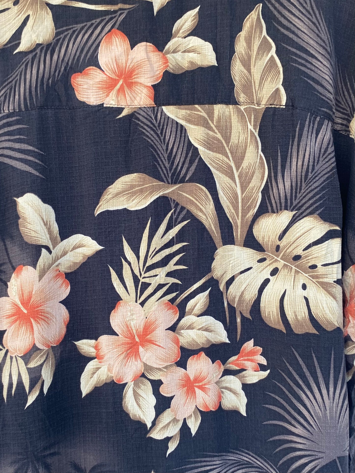 Hawaiian flowers vintage shirt