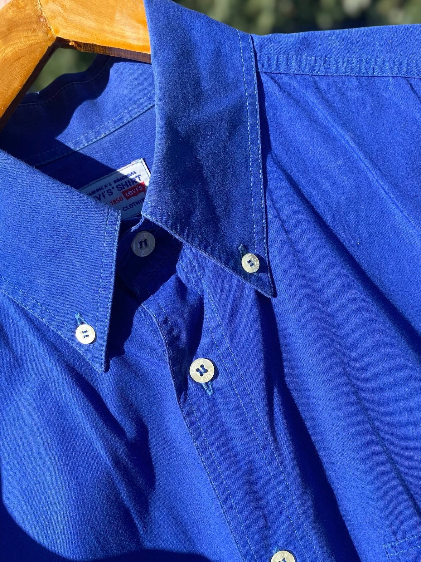 Levi’s blue casual shirt