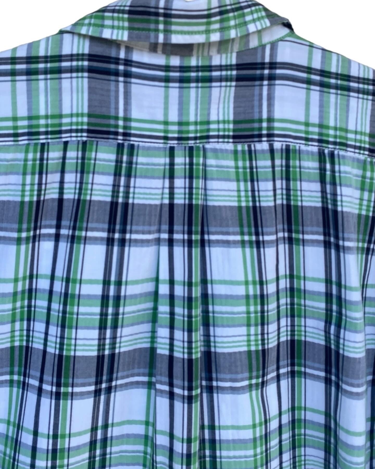 Levi’s checkered green shirt