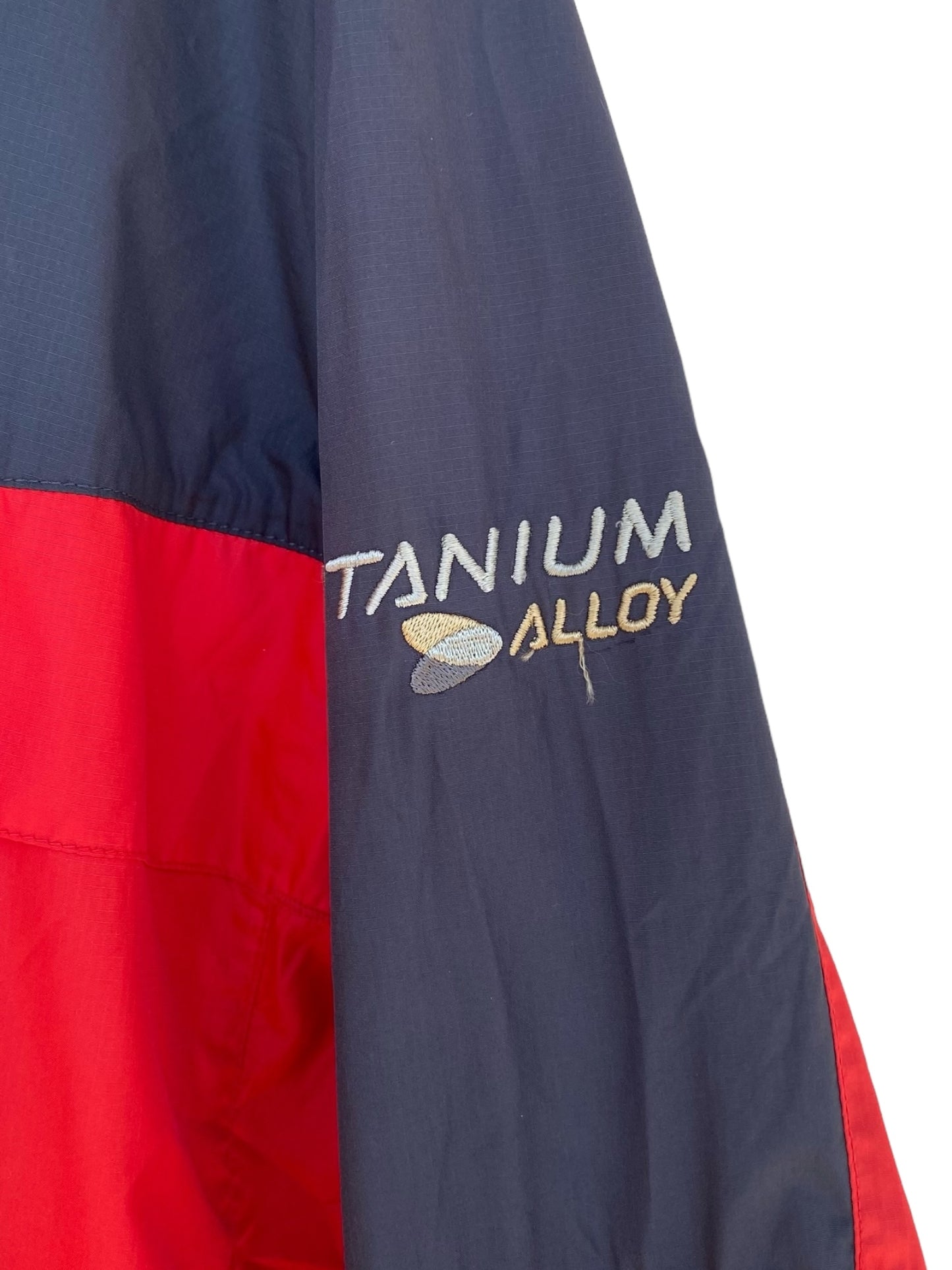 Columbia titanium alloy windbreaker