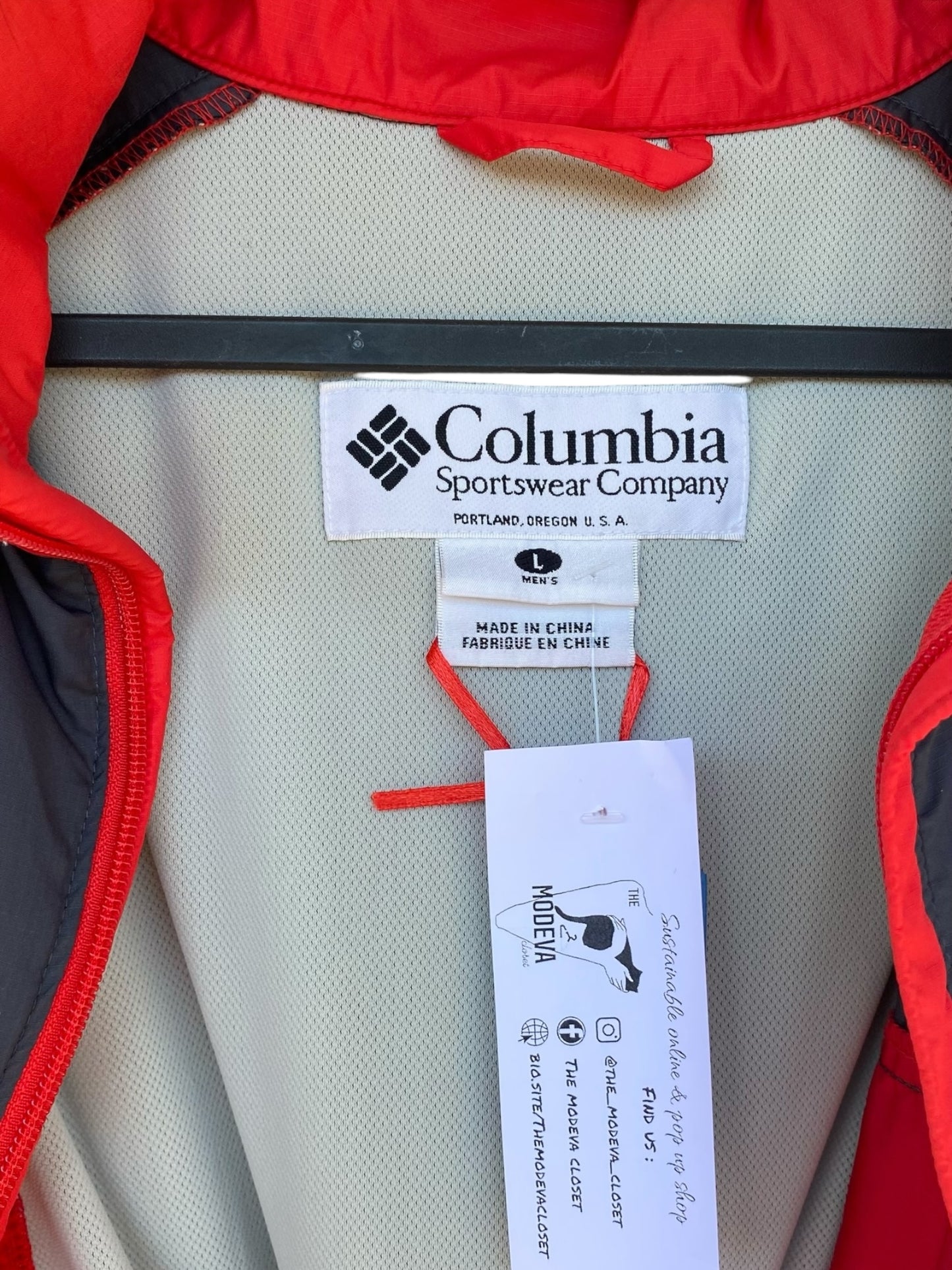 Columbia titanium alloy windbreaker