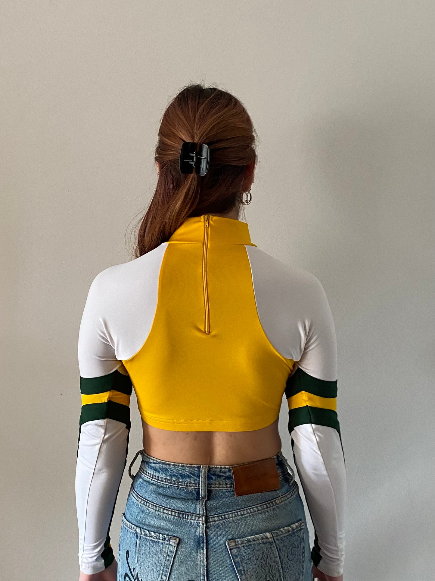 American 90s cheerleading long sleeve crop top