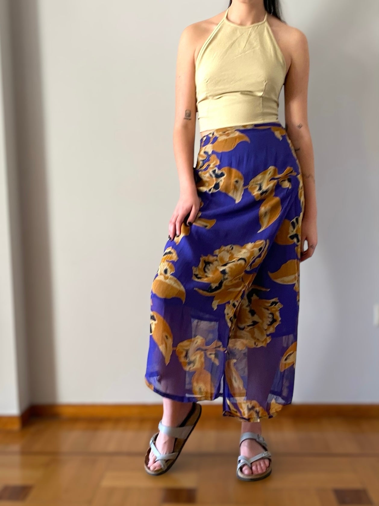 Vintage wrapped skirt with 2 lines of fabric