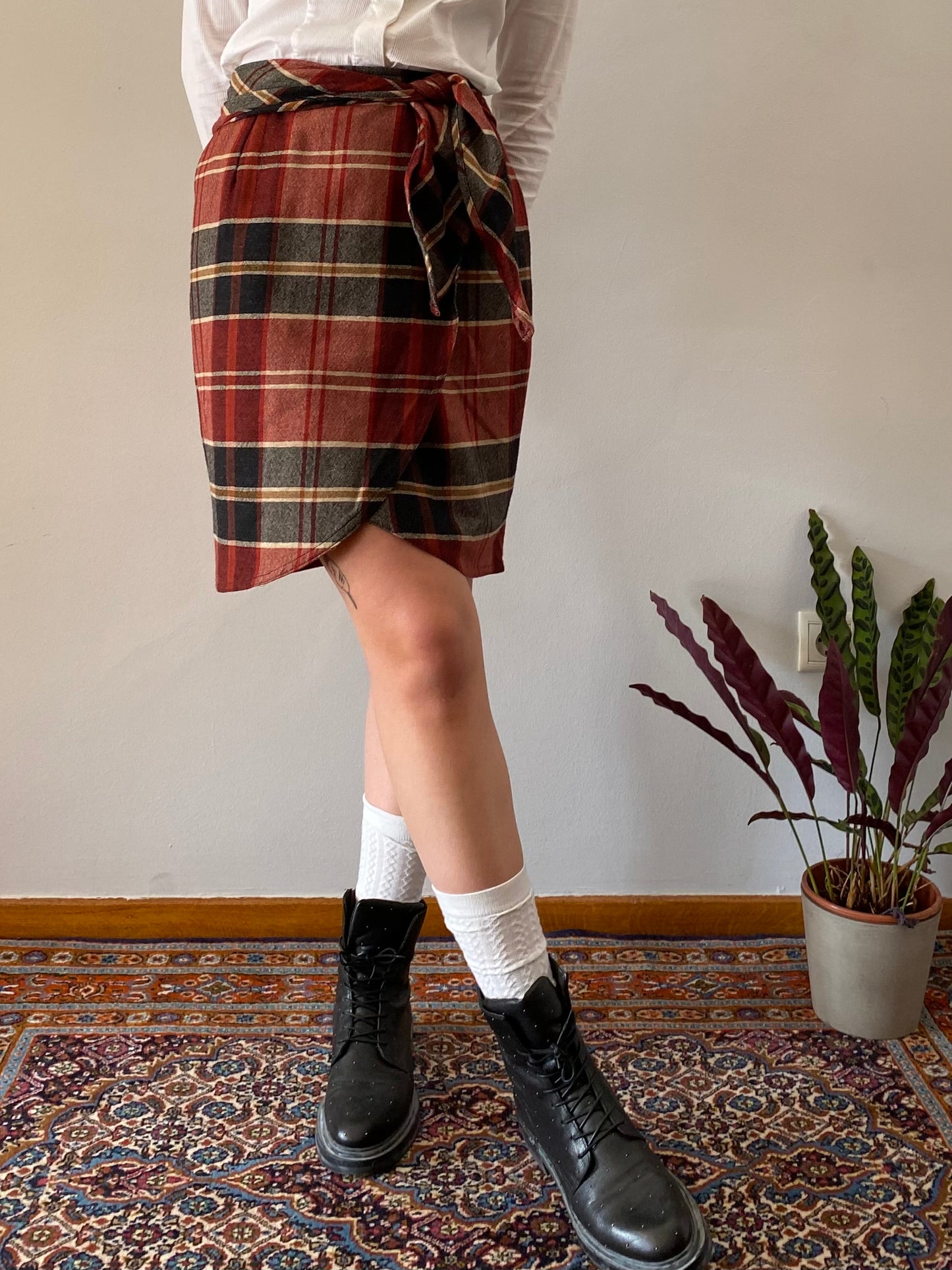 Wrap style vintage woollen skirt