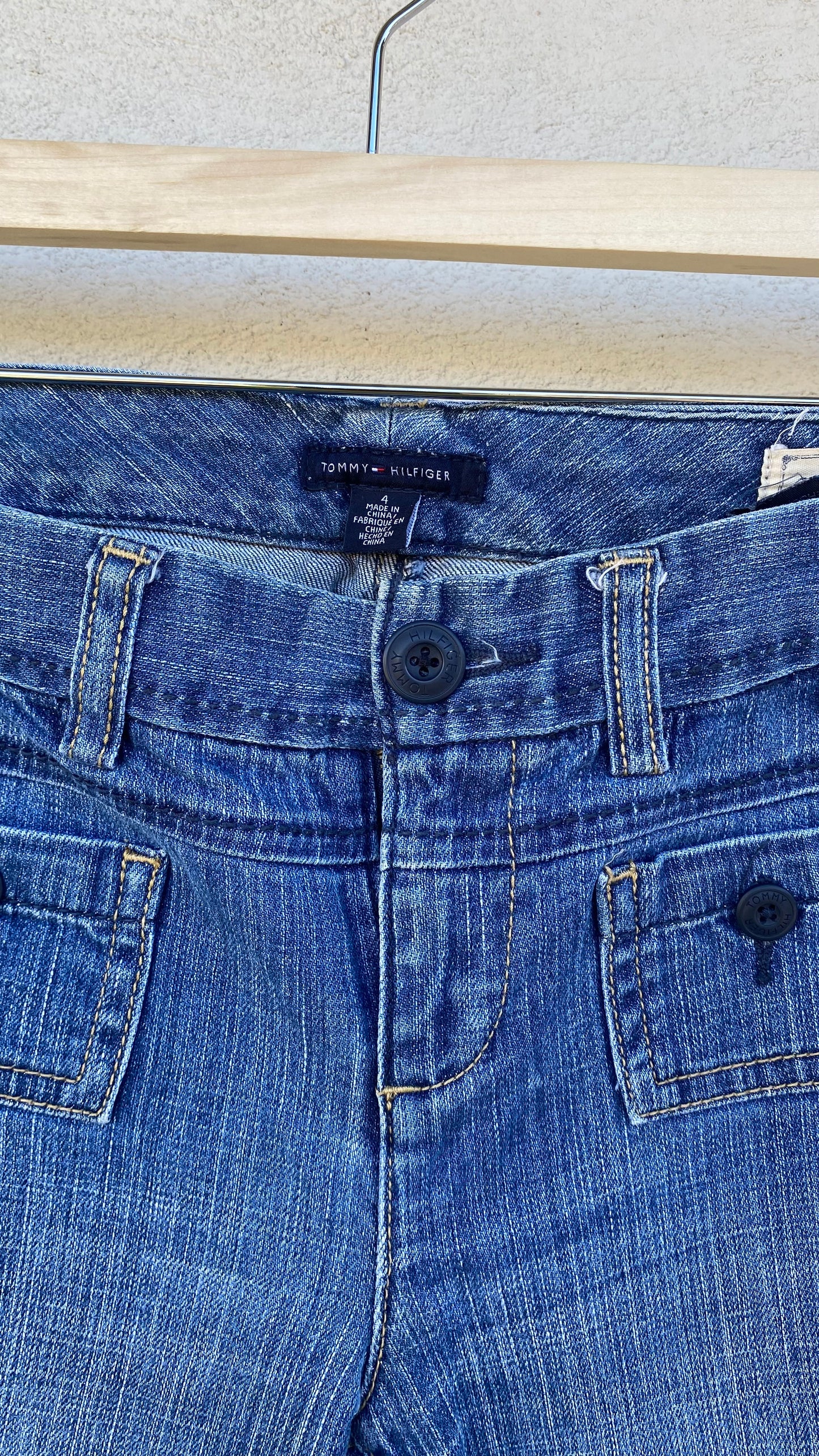 Vintage Tommy Hilfiger low waisted front small pocket jeans