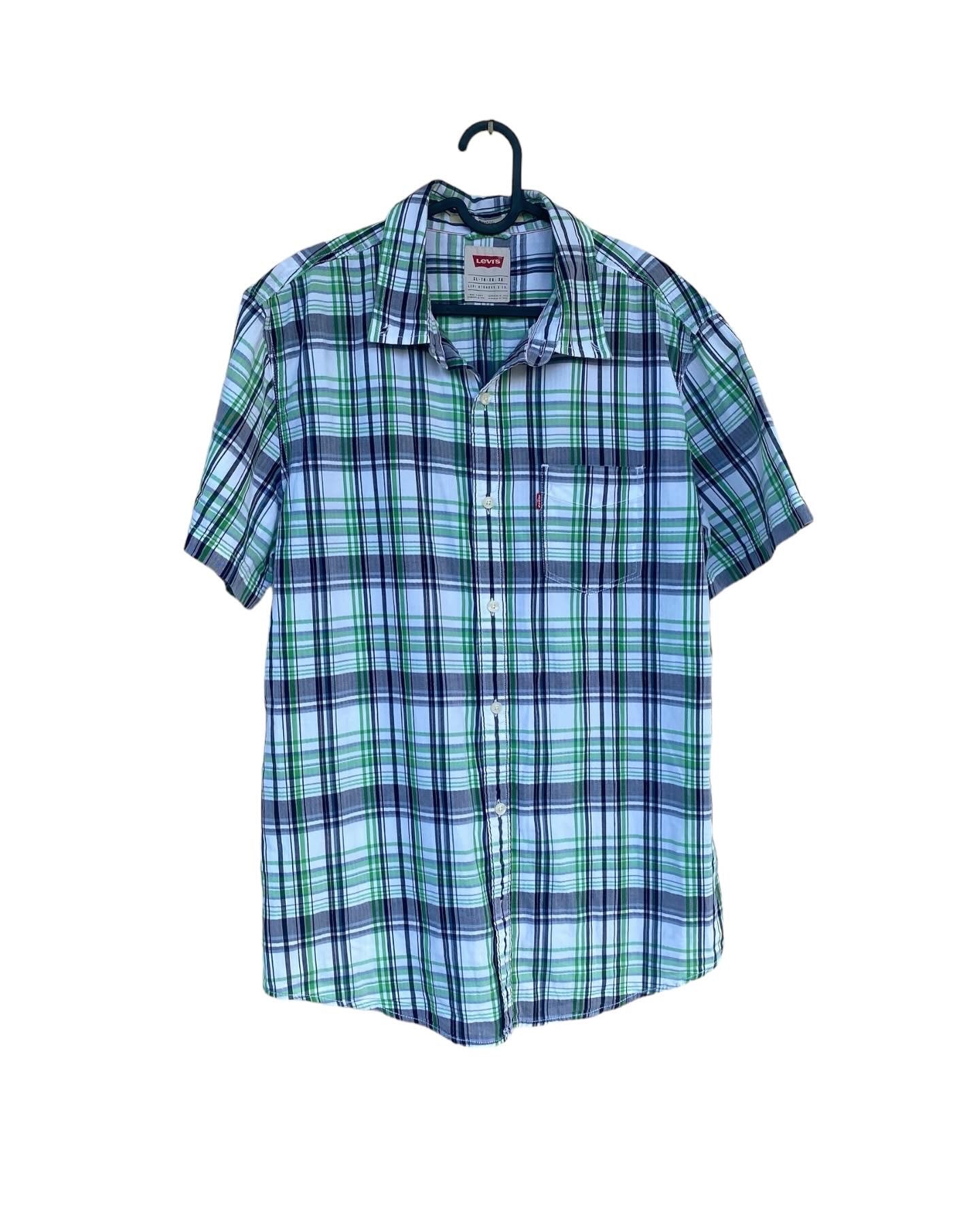 Levi’s checkered green shirt