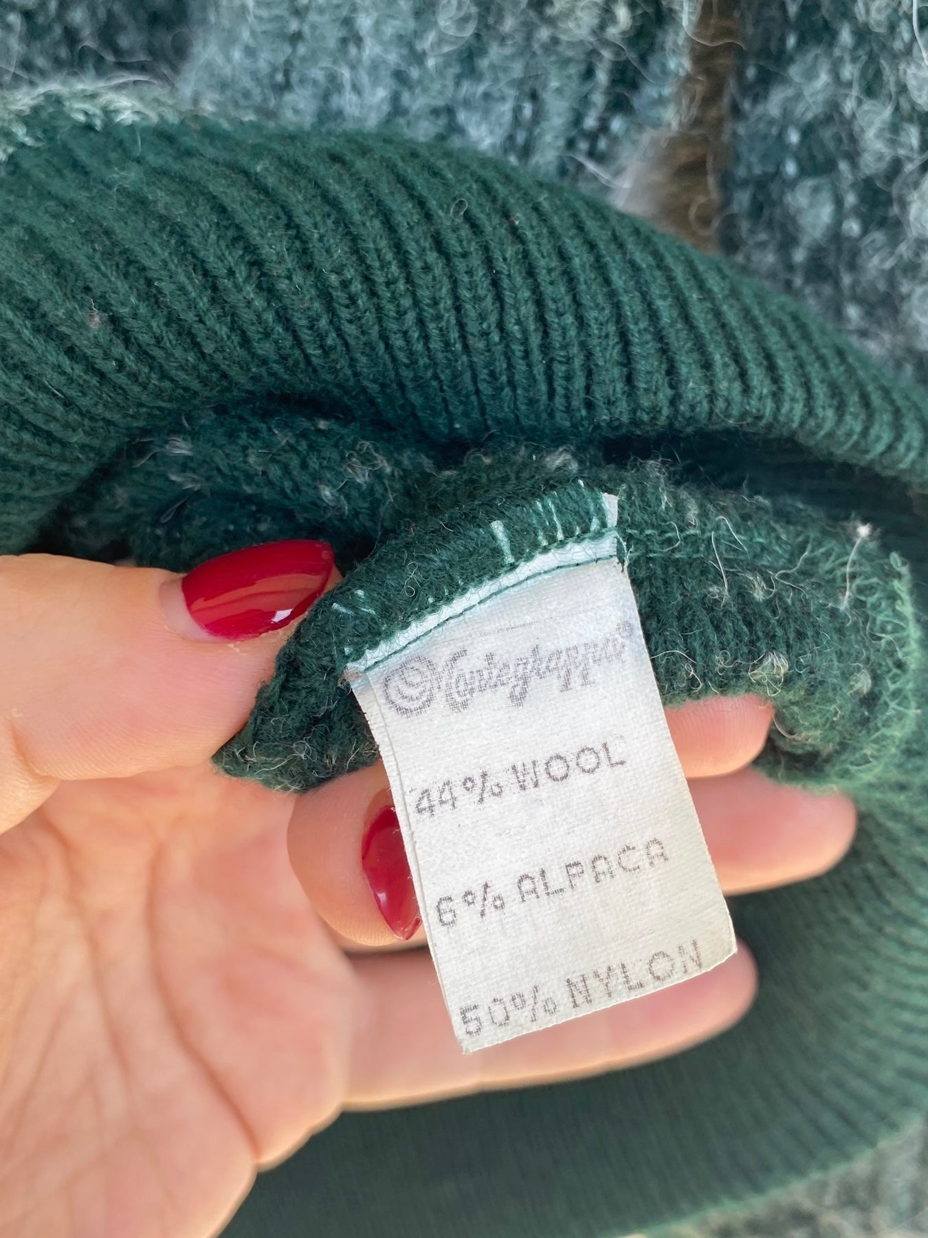 Green alpaca vintage sweater with leatherette details