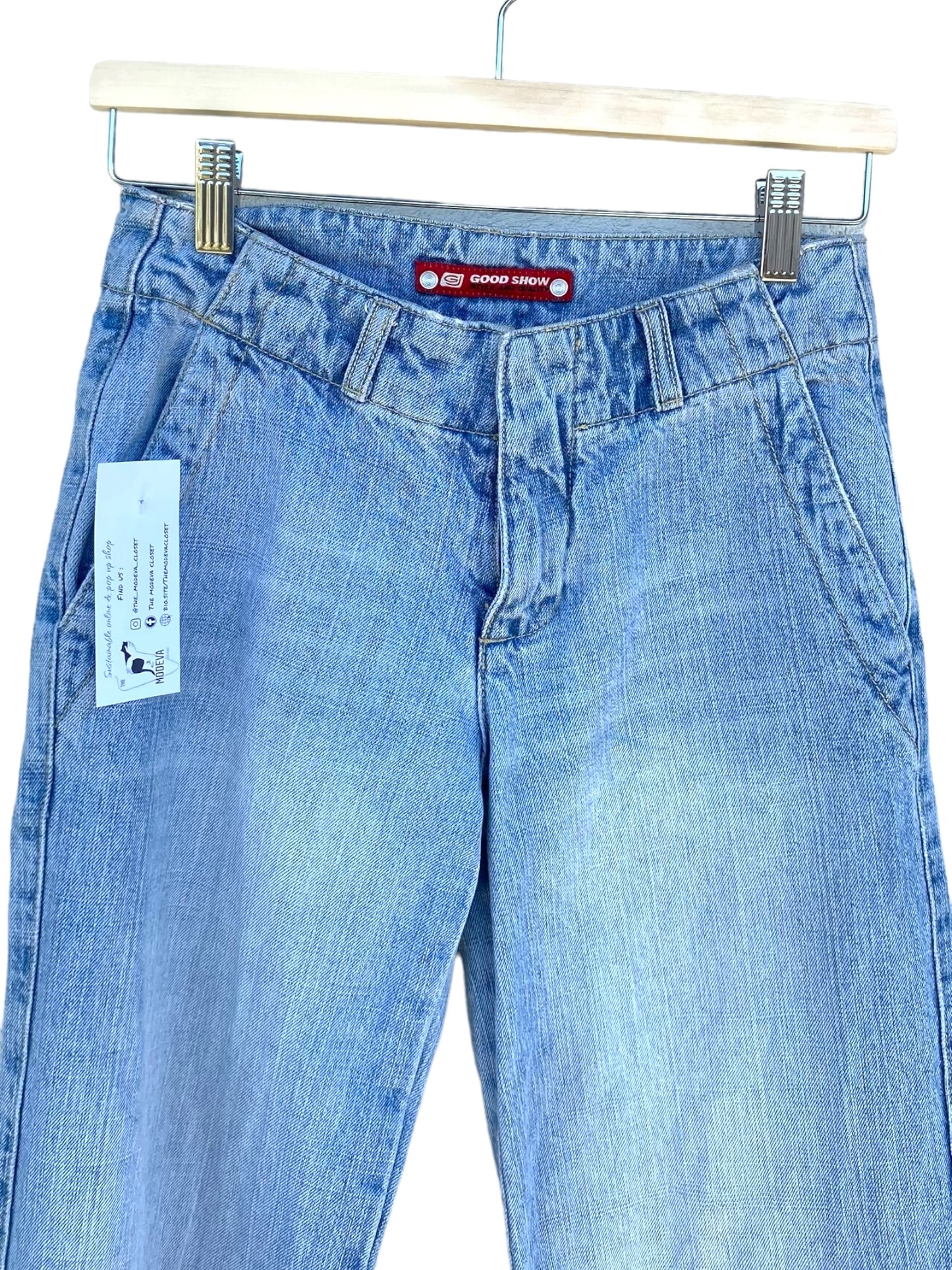 Y2K “good show” flare low waisted jeans (xs)